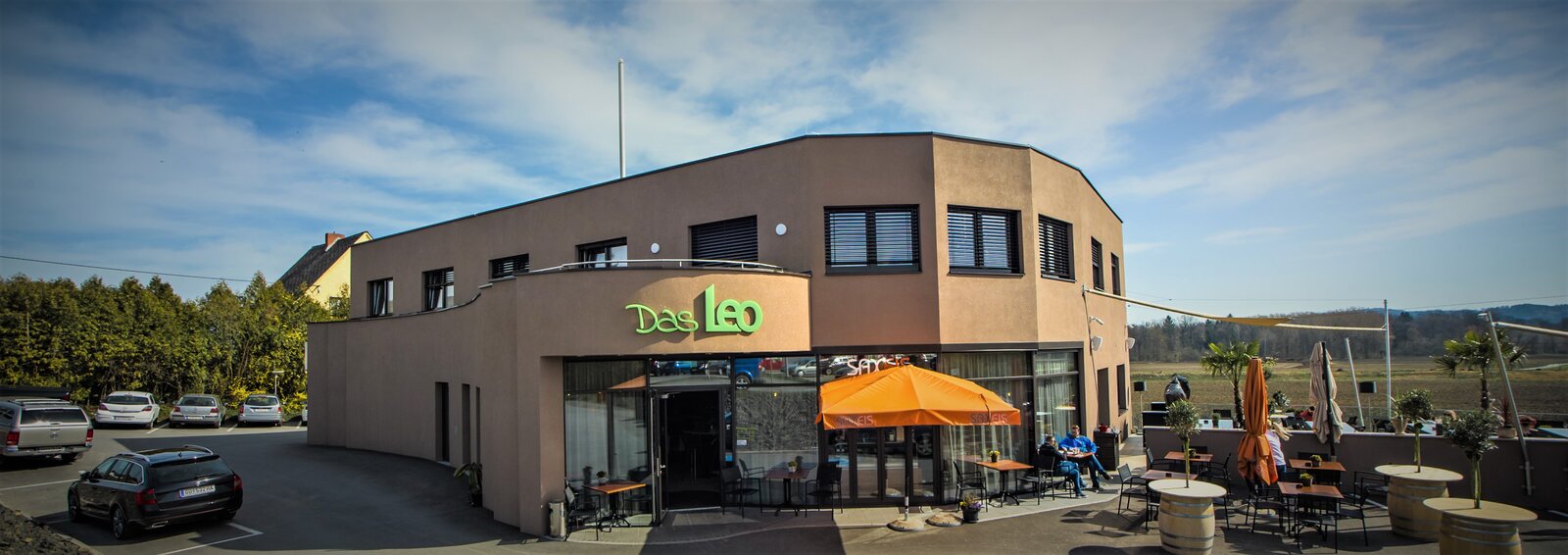 Leo Restaurant.Bar.Rooms in Graz city